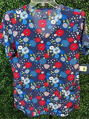 Zoe + Chloe Navy Floral V-Neck Short Sleeve Scrub Top Size Small